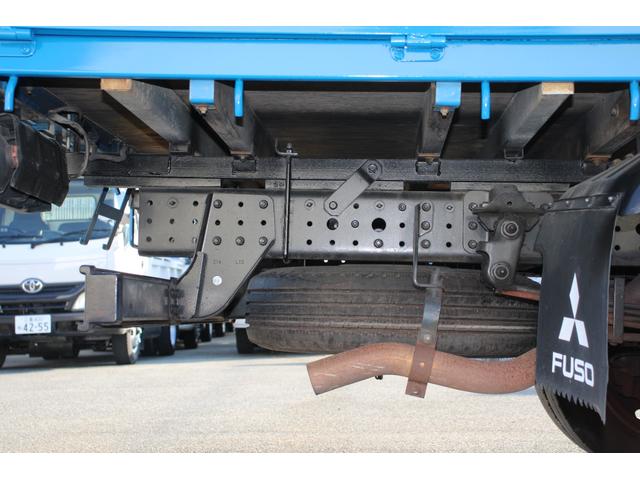 キャンター 平ボディ　３ｔ積載　ワイドロング　３ｔ積載　バックカメラ　キーレス　ナビ　電格ミラー　ＥＴＣ　アオリ縞板加工　車両総重量５９０５ｋｇ　荷台内寸４３５４－１８９７－３７８　床地上高９７７（42枚目）