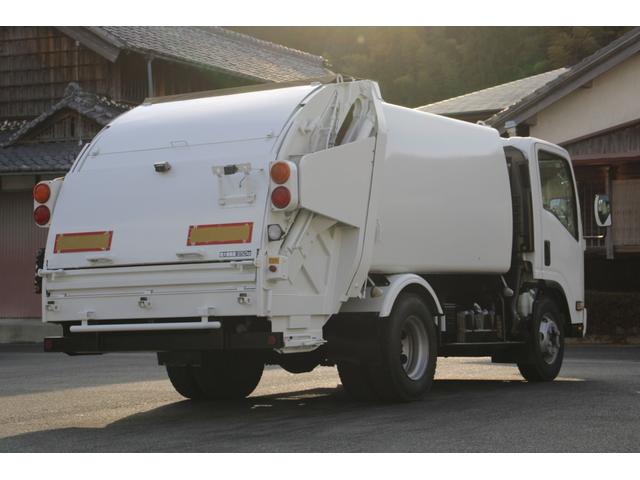 エルフトラック パッカー車/塵芥車 3.05t積載 5.9立米 プレス式 極東GB59-26-S 連続スイッチ 汚水タンク バックモニター 電格ミラー レザー調シートカバー スペアキー 車両総重量7995kg 荷台内寸3780-1980-1700(5枚目)