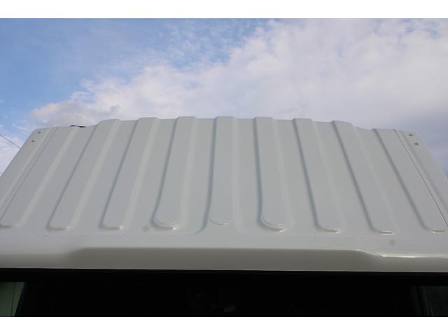 エルフトラック パッカー車/塵芥車 3.05t積載 5.9立米 プレス式 極東GB59-26-S 連続スイッチ 汚水タンク バックモニター 電格ミラー レザー調シートカバー スペアキー 車両総重量7995kg 荷台内寸3780-1980-1700(10枚目)