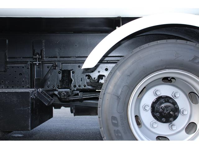 エルフトラック パッカー車/塵芥車 3.05t積載 5.9立米 プレス式 極東GB59-26-S 連続スイッチ 汚水タンク バックモニター 電格ミラー レザー調シートカバー スペアキー 車両総重量7995kg 荷台内寸3780-1980-1700(47枚目)