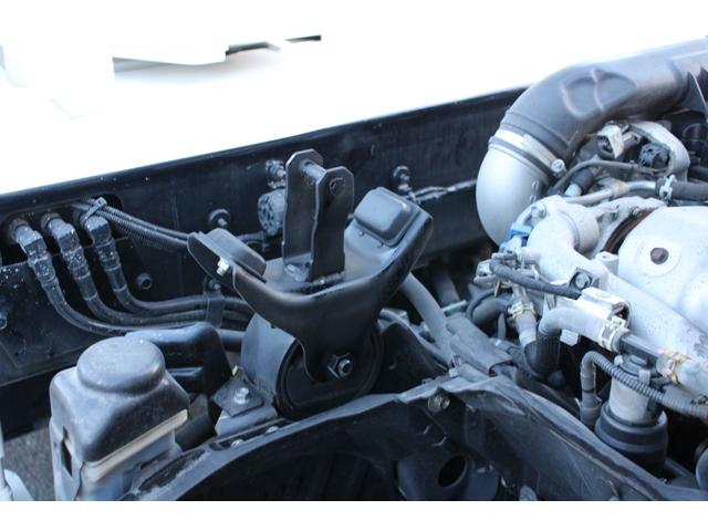 エルフトラック 高所作業車 建機仕様 タダノAT-120S(12m) ☆13尺☆タダノAT-120S☆スーパーデッキ☆荷重1000kg☆アドブルー☆キーレス☆Bモニター☆電格ミラー☆ETC☆車両総重量7065kg☆荷台内寸4609x1812x2355(32枚目)