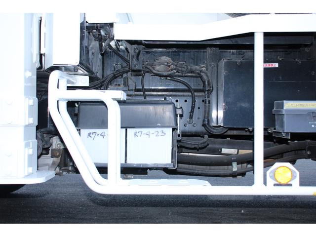 エルフトラック 高所作業車 建機仕様 タダノAT-120S(12m) ☆13尺☆タダノAT-120S☆スーパーデッキ☆荷重1000kg☆アドブルー☆キーレス☆Bモニター☆電格ミラー☆ETC☆車両総重量7065kg☆荷台内寸4609x1812x2355(44枚目)