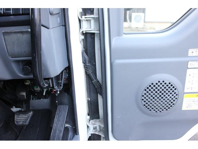 エルフトラック 高所作業車 建機仕様 タダノAT-120S(12m) ☆13尺☆タダノAT-120S☆スーパーデッキ☆荷重1000kg☆アドブルー☆キーレス☆Bモニター☆電格ミラー☆ETC☆車両総重量7065kg☆荷台内寸4609x1812x2355(70枚目)