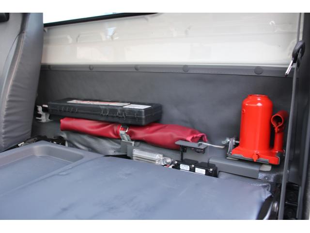 エルフトラック 高所作業車 建機仕様 タダノAT-120S(12m) ☆13尺☆タダノAT-120S☆スーパーデッキ☆荷重1000kg☆アドブルー☆キーレス☆Bモニター☆電格ミラー☆ETC☆車両総重量7065kg☆荷台内寸4609x1812x2355(72枚目)