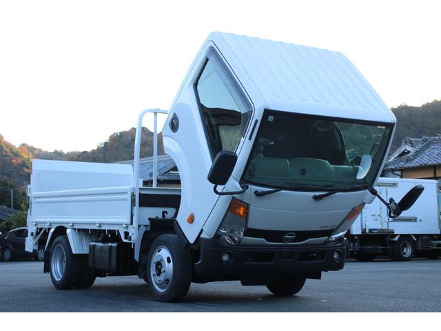 アトラストラック 平ボディ-2tパワーゲート(PG) 全低床 ☆10尺☆リフト能力600kg☆☆キーレス☆フォグランプ☆電格ミラー☆スペアキー☆車両総重量4435kg☆荷台内寸3069x1615x374☆ゲートテーブルサイズ806x1452☆床地上高845(12枚目)