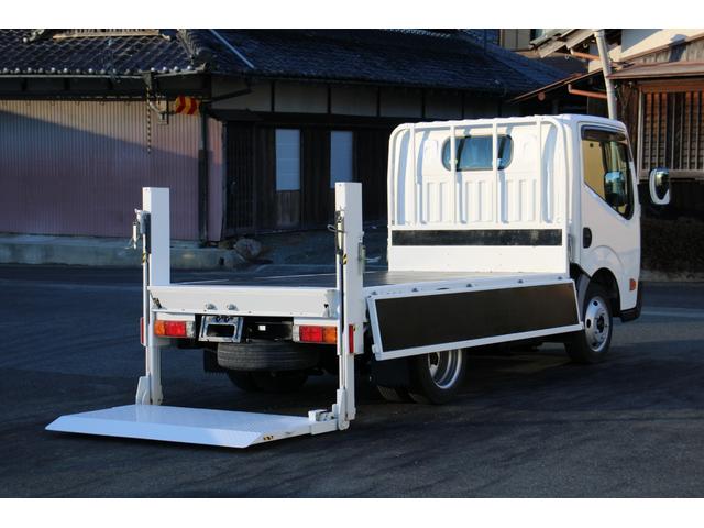 アトラストラック 平ボディ-2tパワーゲート(PG) 全低床 ☆10尺☆リフト能力600kg☆☆キーレス☆フォグランプ☆電格ミラー☆スペアキー☆車両総重量4435kg☆荷台内寸3069x1615x374☆ゲートテーブルサイズ806x1452☆床地上高845(31枚目)