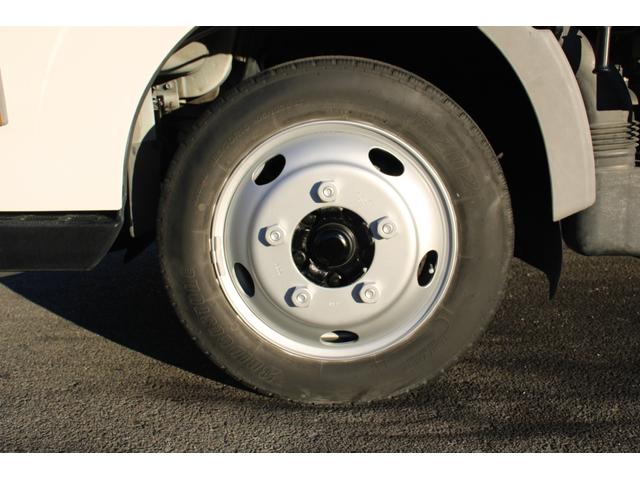 アトラストラック 平ボディ-2tパワーゲート(PG) 全低床 ☆10尺☆リフト能力600kg☆☆キーレス☆フォグランプ☆電格ミラー☆スペアキー☆車両総重量4435kg☆荷台内寸3069x1615x374☆ゲートテーブルサイズ806x1452☆床地上高845(57枚目)