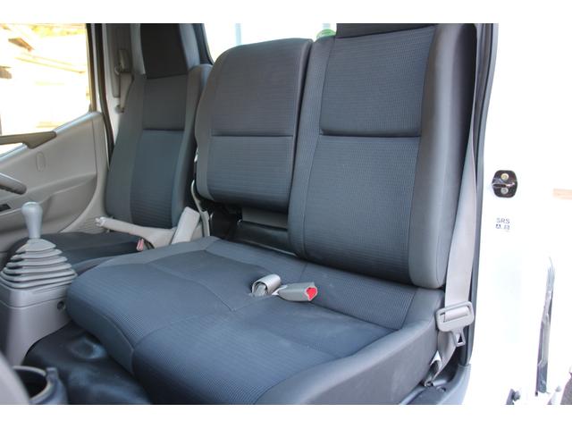 アトラストラック 平ボディ-2tパワーゲート(PG) 全低床 ☆10尺☆リフト能力600kg☆☆キーレス☆フォグランプ☆電格ミラー☆スペアキー☆車両総重量4435kg☆荷台内寸3069x1615x374☆ゲートテーブルサイズ806x1452☆床地上高845(64枚目)