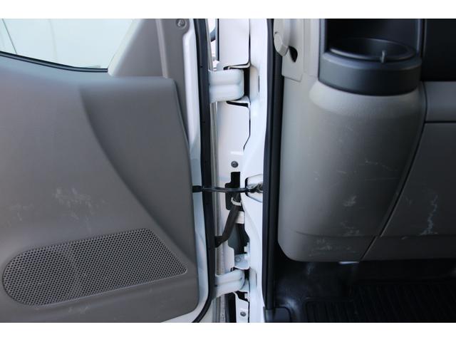 アトラストラック 平ボディ-2tパワーゲート(PG) 全低床 ☆10尺☆リフト能力600kg☆☆キーレス☆フォグランプ☆電格ミラー☆スペアキー☆車両総重量4435kg☆荷台内寸3069x1615x374☆ゲートテーブルサイズ806x1452☆床地上高845(66枚目)