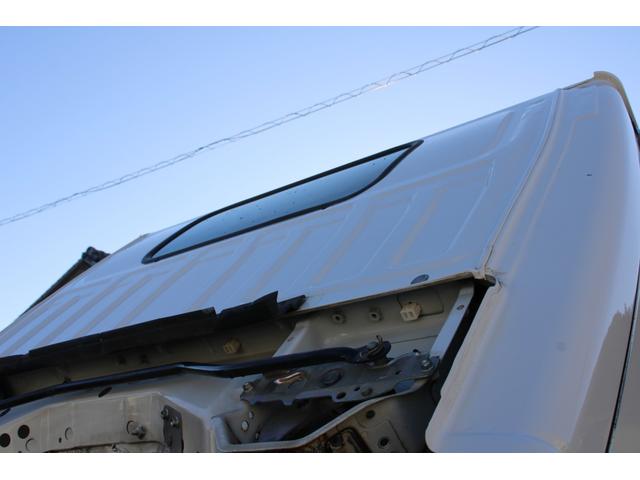 エルフトラック 平ボディ-2tパワーゲート(PG) 4WD 全低床 10尺☆極東V601B☆パートタイム4WD☆フォグランプ☆キーレス☆電格ミラー☆スペアキー☆車両重量4985kg☆荷台内寸3090x1627x372☆ゲートテーブル757x1531☆床地上高837(23枚目)
