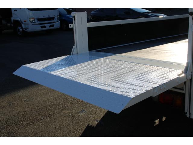 エルフトラック 平ボディ-2tパワーゲート(PG) 4WD 全低床 10尺☆極東V601B☆パートタイム4WD☆フォグランプ☆キーレス☆電格ミラー☆スペアキー☆車両重量4985kg☆荷台内寸3090x1627x372☆ゲートテーブル757x1531☆床地上高837(39枚目)