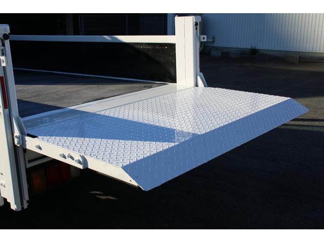 エルフトラック 平ボディ-2tパワーゲート(PG) 4WD 全低床 10尺☆極東V601B☆パートタイム4WD☆フォグランプ☆キーレス☆電格ミラー☆スペアキー☆車両重量4985kg☆荷台内寸3090x1627x372☆ゲートテーブル757x1531☆床地上高837(43枚目)