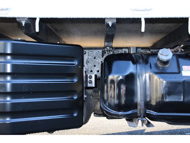 エルフトラック 平ボディ-2tパワーゲート(PG) 4WD 全低床 10尺☆極東V601B☆パートタイム4WD☆フォグランプ☆キーレス☆電格ミラー☆スペアキー☆車両重量4985kg☆荷台内寸3090x1627x372☆ゲートテーブル757x1531☆床地上高837(52枚目)