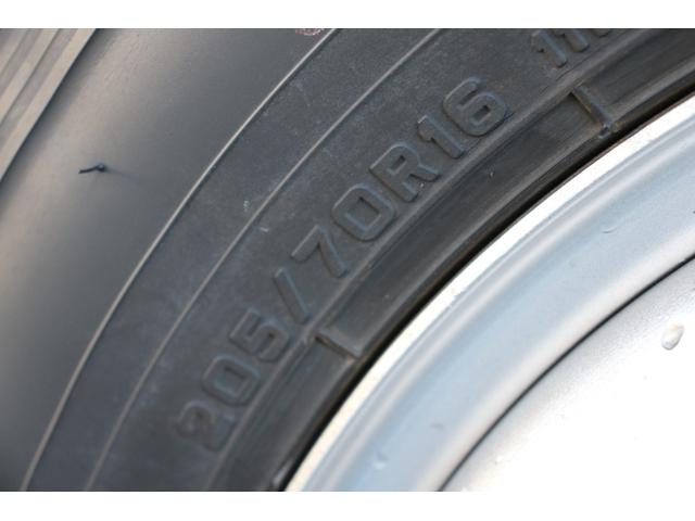 エルフトラック 平ボディ-2tパワーゲート(PG) 4WD 全低床 10尺☆極東V601B☆パートタイム4WD☆フォグランプ☆キーレス☆電格ミラー☆スペアキー☆車両重量4985kg☆荷台内寸3090x1627x372☆ゲートテーブル757x1531☆床地上高837(54枚目)