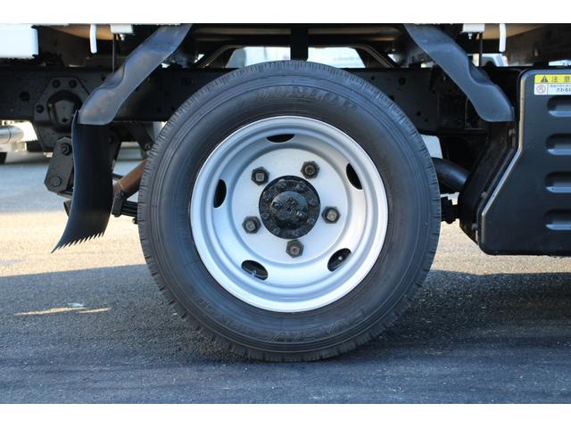 エルフトラック 平ボディ-2tパワーゲート(PG) 4WD 全低床 10尺☆極東V601B☆パートタイム4WD☆フォグランプ☆キーレス☆電格ミラー☆スペアキー☆車両重量4985kg☆荷台内寸3090x1627x372☆ゲートテーブル757x1531☆床地上高837(57枚目)