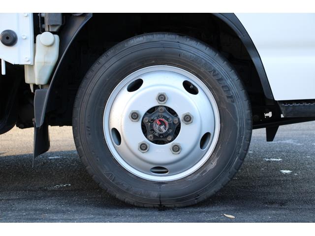 エルフトラック 平ボディ-2tパワーゲート(PG) 4WD 全低床 10尺☆極東V601B☆パートタイム4WD☆フォグランプ☆キーレス☆電格ミラー☆スペアキー☆車両重量4985kg☆荷台内寸3090x1627x372☆ゲートテーブル757x1531☆床地上高837(58枚目)