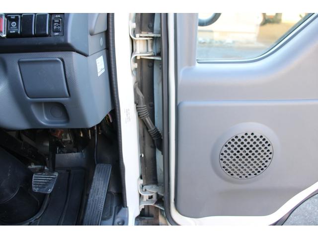 エルフトラック 平ボディ-2tパワーゲート(PG) 4WD 全低床 10尺☆極東V601B☆パートタイム4WD☆フォグランプ☆キーレス☆電格ミラー☆スペアキー☆車両重量4985kg☆荷台内寸3090x1627x372☆ゲートテーブル757x1531☆床地上高837(62枚目)