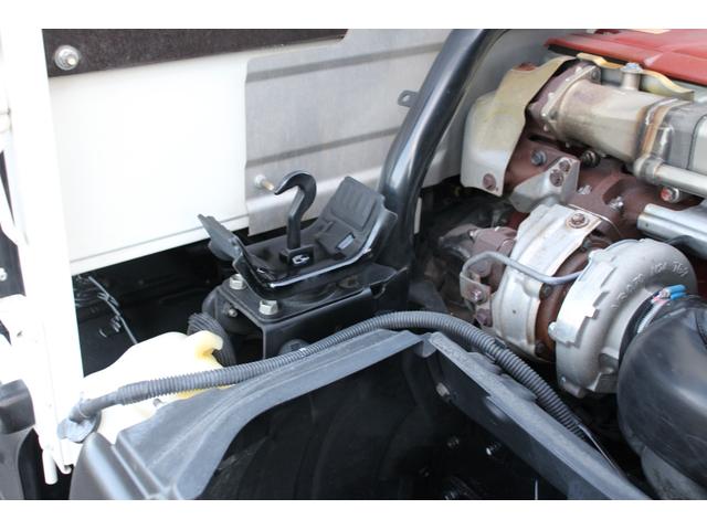 デュトロ 平ボディ 3t積載 4WD パワーゲート付 極東V601B パートタイム4WD 3t積載 4No車 電格ミラー 荷床鉄板 全低床 スペアキーX2 車両総重量6085kg 内寸3076-1621-441 ゲートサイズ758-1540 地上高857(25枚目)