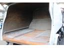 パッカー車/塵芥車 3.05t積載 5.9立米 プレス式 極東GB59-26-S 連続スイッチ 汚水タンク バックモニター 電格ミラー レザー調シートカバー スペアキー 車両総重量7995kg 荷台内寸3780-1980-1700(31枚目)