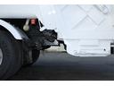 パッカー車/塵芥車 3.05t積載 5.9立米 プレス式 極東GB59-26-S 連続スイッチ 汚水タンク バックモニター 電格ミラー レザー調シートカバー スペアキー 車両総重量7995kg 荷台内寸3780-1980-1700(48枚目)