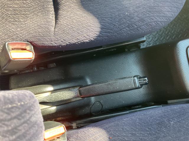 バモス Lターボ 両側スライドドア キーレスエントリー ターボ AT ABS CD MD アルミホイール 衝突安全ボディ エアコン パワーステアリング パワーウィンドウ(32枚目)