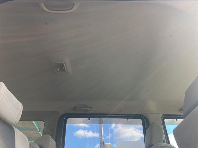 エブリイワゴン ＰＺターボ　ＥＴＣ　両側スライド・片側電動　ナビ　ＡＴ　盗難防止システム　ＡＢＳ　アルミホイール　衝突安全ボディ　エアコン　パワーステアリング　パワーウィンドウ（10枚目）