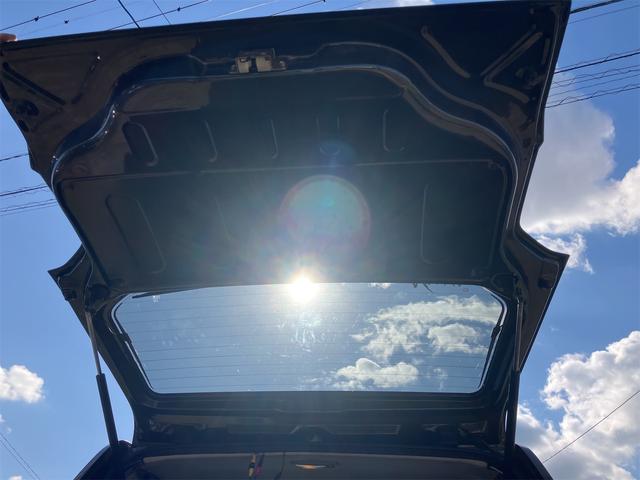 ネイキッド 　ＥＴＣ　バックカメラ　ナビ　ＴＶ　キーレスエントリー　電動格納ミラー　ＡＴ　ＣＤ　ＵＳＢ　エアコン　パワーステアリング　パワーウィンドウ（28枚目）