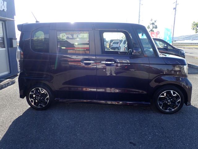 N-BOXカスタム G・Lターボホンダセンシング 社外フルセグナビ Bluetooth スマートキー プッシュスタート ホンダセンシング バックカメラ ETC LEDヘッドライト オートライト オートエアコン 両側パワースライドドア(7枚目)