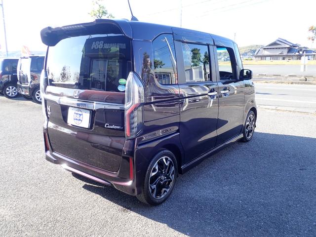 N-BOXカスタム G・Lターボホンダセンシング 社外フルセグナビ Bluetooth スマートキー プッシュスタート ホンダセンシング バックカメラ ETC LEDヘッドライト オートライト オートエアコン 両側パワースライドドア(14枚目)