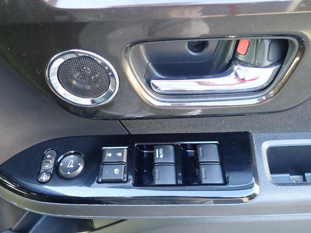 N-BOXカスタム G・Lターボホンダセンシング 社外フルセグナビ Bluetooth スマートキー プッシュスタート ホンダセンシング バックカメラ ETC LEDヘッドライト オートライト オートエアコン 両側パワースライドドア(34枚目)