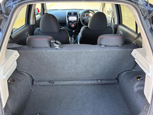 マーチ ニスモ　Ｓ　禁煙車　ＨＫＳマフラー　オーリンズ（ＡＺＵＲＩＴＥ）車高調　サスペンションプラスサス　クスコＬＳＤ　純正ナビＴＶ　バックカメラ　インテリキー　ＬＥＤヘッドライト　ＥＴＣ（35枚目）