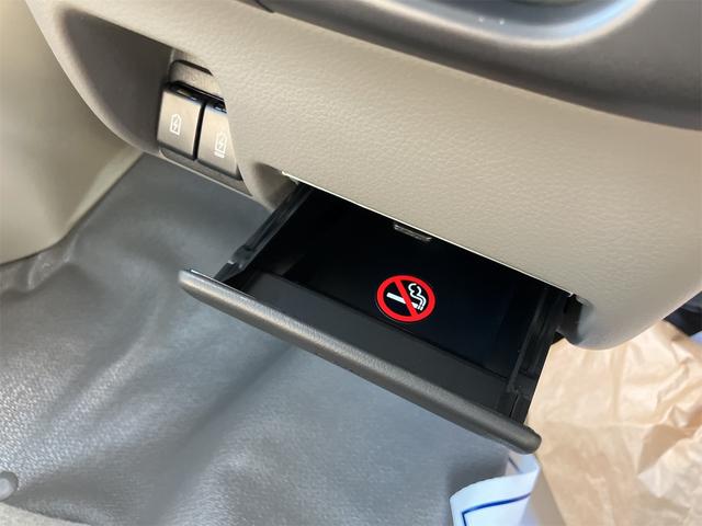 エブリイ ＰＡリミテッド　両側スライドドア　クリアランスソナー　レーンアシスト　衝突被害軽減システム　オートライト　キーレスエントリー　アイドリングストップ　ＣＶＴ　盗難防止システム　ＡＢＳ　ＥＳＣ　ＵＳＢ　届出済未使用車（26枚目）