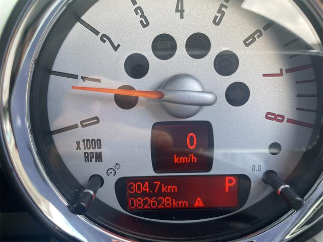 MINI クーパー クラブマン アルミホイール AT ABS ESC CD エアコン パワーステアリング パワーウィンドウ 運転席エアバッグ(16枚目)