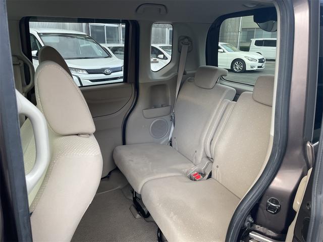 Ｎ－ＢＯＸ Ｇ・Ｌパッケージ　両側スライド・片側電動　ナビ　スマートキー　アイドリングストップ　ベンチシート　ＣＶＴ　盗難防止システム　ＡＢＳ　ＥＳＣ　ＣＤ　ＵＳＢ　衝突安全ボディ　エアコン　パワーステアリング　パワーウィンドウ（10枚目）