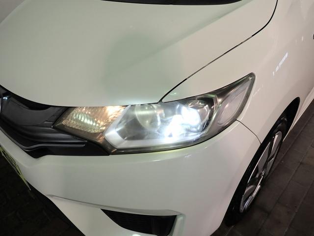 フィットハイブリッド Lパッケージ 純正メモリーナビ&フルセグTV/CD&DVD・ブルートゥース&USB/バックカメラ/ETC/クルーズコントロール/衝突軽減ブレーキ/インテリキー/LEDオートライト/UVカットガラス/ユーザー買取車(26枚目)