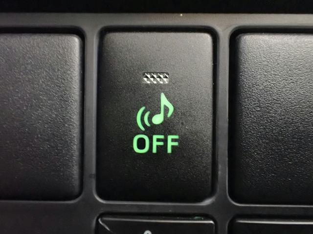 プリウス S 社外SDナビ&フルセグTV CD&DVD・音楽録音・ブルートゥース対応 バックカメラ ドライブレコーダー ETC シートヒーター 革調シートカバー装着 HIDライト インテリキー 純正アルミ 禁煙車(13枚目)