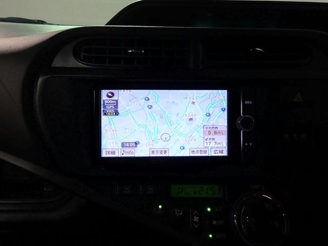 アクア G 純正SDナビ&フルセグTV CD&DVD再生・ブルートゥース対応 バックカメラ ABS 両席エアバック ETC インテリキー HIDオートライト UVカットガラス ワンオーナー車 ユーザー買取車(5枚目)