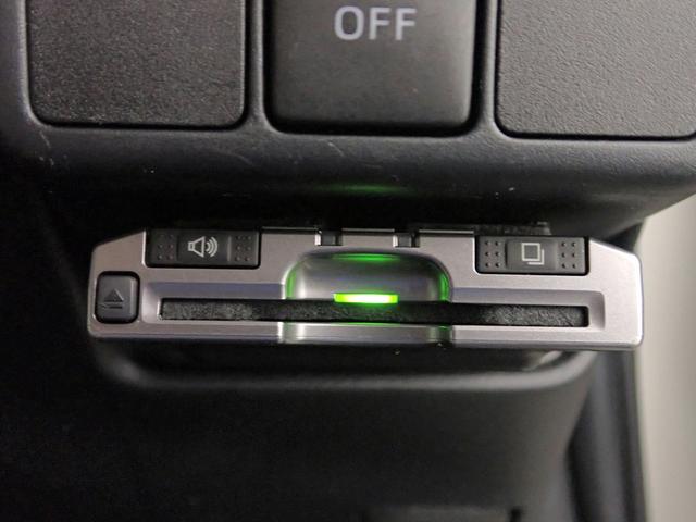 アクア G 純正SDナビ&フルセグTV CD&DVD再生・ブルートゥース対応 バックカメラ ABS 両席エアバック ETC インテリキー HIDオートライト UVカットガラス ワンオーナー車 ユーザー買取車(8枚目)