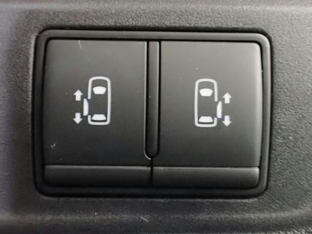 セレナ e-パワー ハイウェイスターV 純正9インチSDナビ&フルセグTV CD&DVD再生・音楽録音・ブルートゥース対応 アラウンドビューモニター ドラレコ プロパイロット 衝突軽減ブレーキ 両側電動スライド 純正アルミ ワンオーナー禁煙(10枚目)