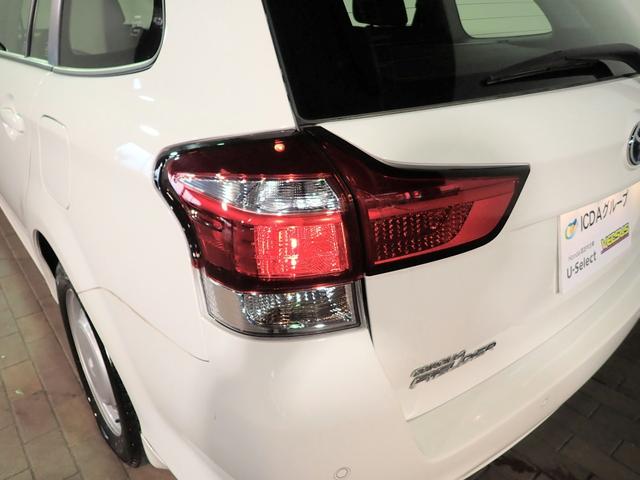 カローラフィールダー ハイブリッド EX 社外メモリーナビゲーション CD再生・ブルートゥース&USB・AUX・SD対応 バックカメラ ETC キーレス オートライト&ハイビーム プッシュスターター トヨタセーフティセンス UVカットガラス(25枚目)