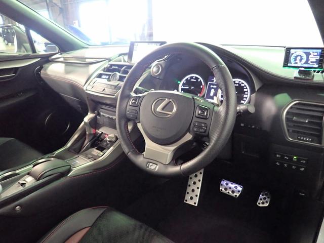 NX NX200t Fスポーツ 純正メモリーナビ&TV/DVD再生・ブルートゥース&USB対応/パノラミックビューモニター/ドラレコ/インテリキー/電動サンルーフ/BSM/革シート&ヒーター&ベンチレーター/ワンオーナー禁煙/買取車(19枚目)