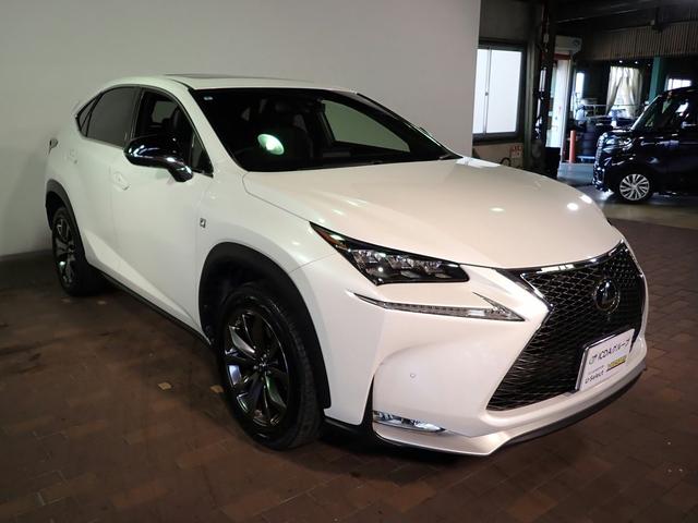 NX NX200t Fスポーツ 純正メモリーナビ&TV/DVD再生・ブルートゥース&USB対応/パノラミックビューモニター/ドラレコ/インテリキー/電動サンルーフ/BSM/革シート&ヒーター&ベンチレーター/ワンオーナー禁煙/買取車(26枚目)