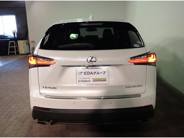 NX NX200t Fスポーツ 純正メモリーナビ&TV/DVD再生・ブルートゥース&USB対応/パノラミックビューモニター/ドラレコ/インテリキー/電動サンルーフ/BSM/革シート&ヒーター&ベンチレーター/ワンオーナー禁煙/買取車(31枚目)