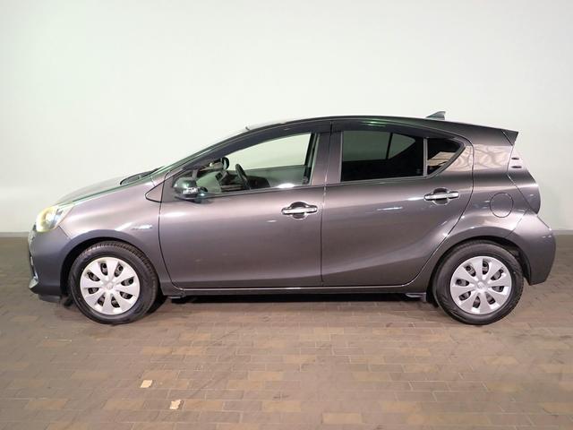 アクア S 純正ナビ&フルセグTV CD&DVD再生・ブルートゥース&USB対応 バックカメラ 前後ドライブレコーダー インテリキー シートヒーター HIDライト UVカットガラス タイミングチェーン仕様 買取車(29枚目)