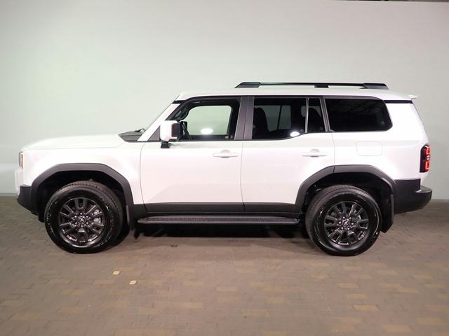 ランドクルーザー250 VX 純正コネクトナビTV ブルートゥース&USB&HDMI対応 全方位モニター サンルーフ ETC2.0 前後ドラレコ 革シート&ヒーター&ベンチレーター 電動ゲート 純正アルミ ワンオーナー禁煙 買取車(28枚目)