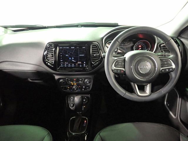 ジープ・コンパス リミテッド 純正メモリーナビ&フルセグTV ブルートゥース&USB バックカメラ ETC 革シート&ヒーター インテリキー レーダークルーズコントロール 電動ゲート 衝突軽減ブレーキ 純正アルミ ワンオーナー禁煙(21枚目)