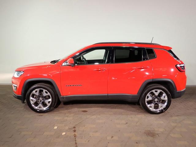 ジープ・コンパス リミテッド 純正メモリーナビ&フルセグTV ブルートゥース&USB バックカメラ ETC 革シート&ヒーター インテリキー レーダークルーズコントロール 電動ゲート 衝突軽減ブレーキ 純正アルミ ワンオーナー禁煙(29枚目)