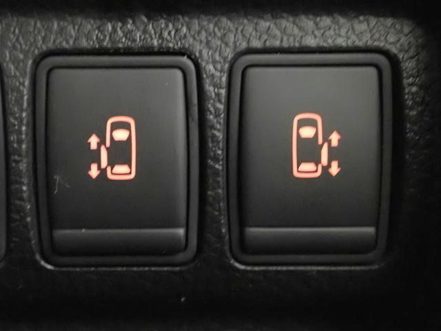 エルグランド ２５０ハイウェイスターＳ　純正８インチナビ＆ルセグＴＶ／ＣＤ＆ＤＶＤ再生・ブルートゥース・音楽録音／純正フリップダウンモニター／アラウンドビューＭ／ＥＴＣ／インテリキー／クルコン／ドラレコ／ＬＥＤ／両側電動スライド／純正アルミ（10枚目）