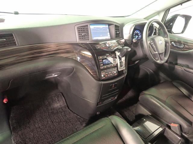 エルグランド ２５０ハイウェイスターＳ　純正８インチナビ＆ルセグＴＶ／ＣＤ＆ＤＶＤ再生・ブルートゥース・音楽録音／純正フリップダウンモニター／アラウンドビューＭ／ＥＴＣ／インテリキー／クルコン／ドラレコ／ＬＥＤ／両側電動スライド／純正アルミ（21枚目）