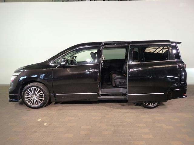 エルグランド ２５０ハイウェイスターＳ　純正８インチナビ＆ルセグＴＶ／ＣＤ＆ＤＶＤ再生・ブルートゥース・音楽録音／純正フリップダウンモニター／アラウンドビューＭ／ＥＴＣ／インテリキー／クルコン／ドラレコ／ＬＥＤ／両側電動スライド／純正アルミ（29枚目）